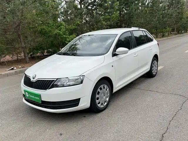 Rapid Spaceback 2016 Facelift 1.4L Manual Forward Edition