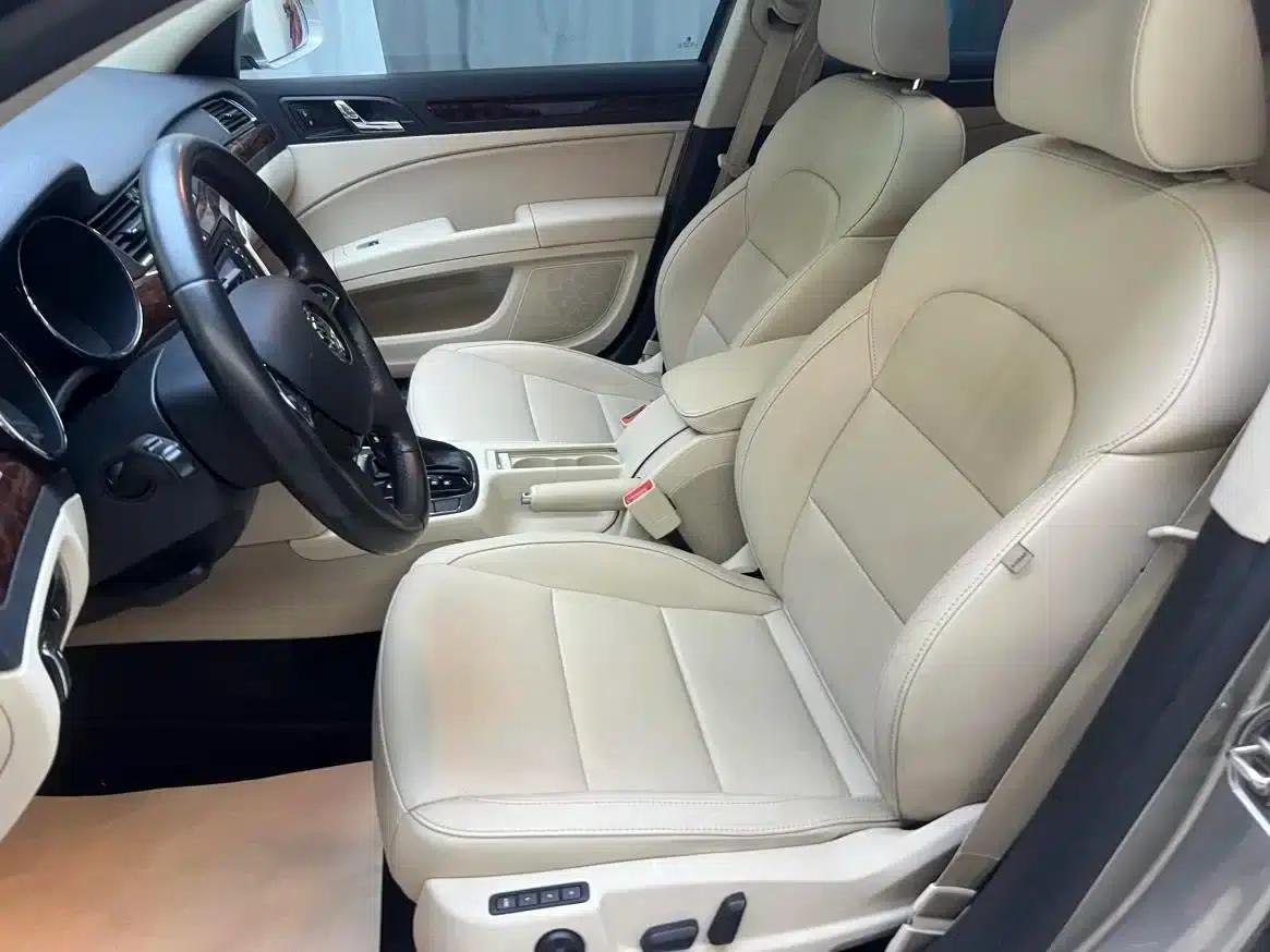 2014 Superb 2.0TSI Premium Edition — миниатюра 17