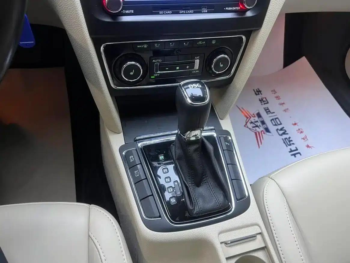 2014 Superb 2.0TSI Premium Edition — миниатюра 6