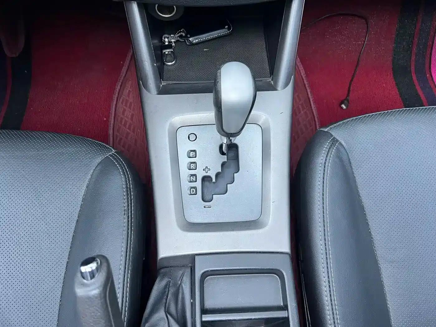 2010 Forester 2.5XT Luxury Navigation Edition — миниатюра 14