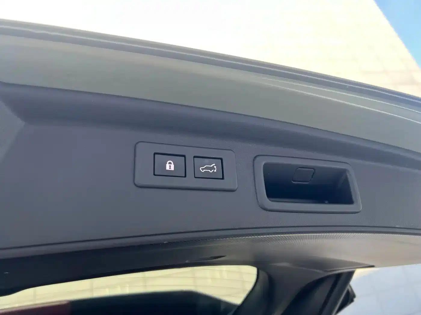 Forester 2019 2.0i Smart Power Flagship Edition EyeSight — миниатюра 11