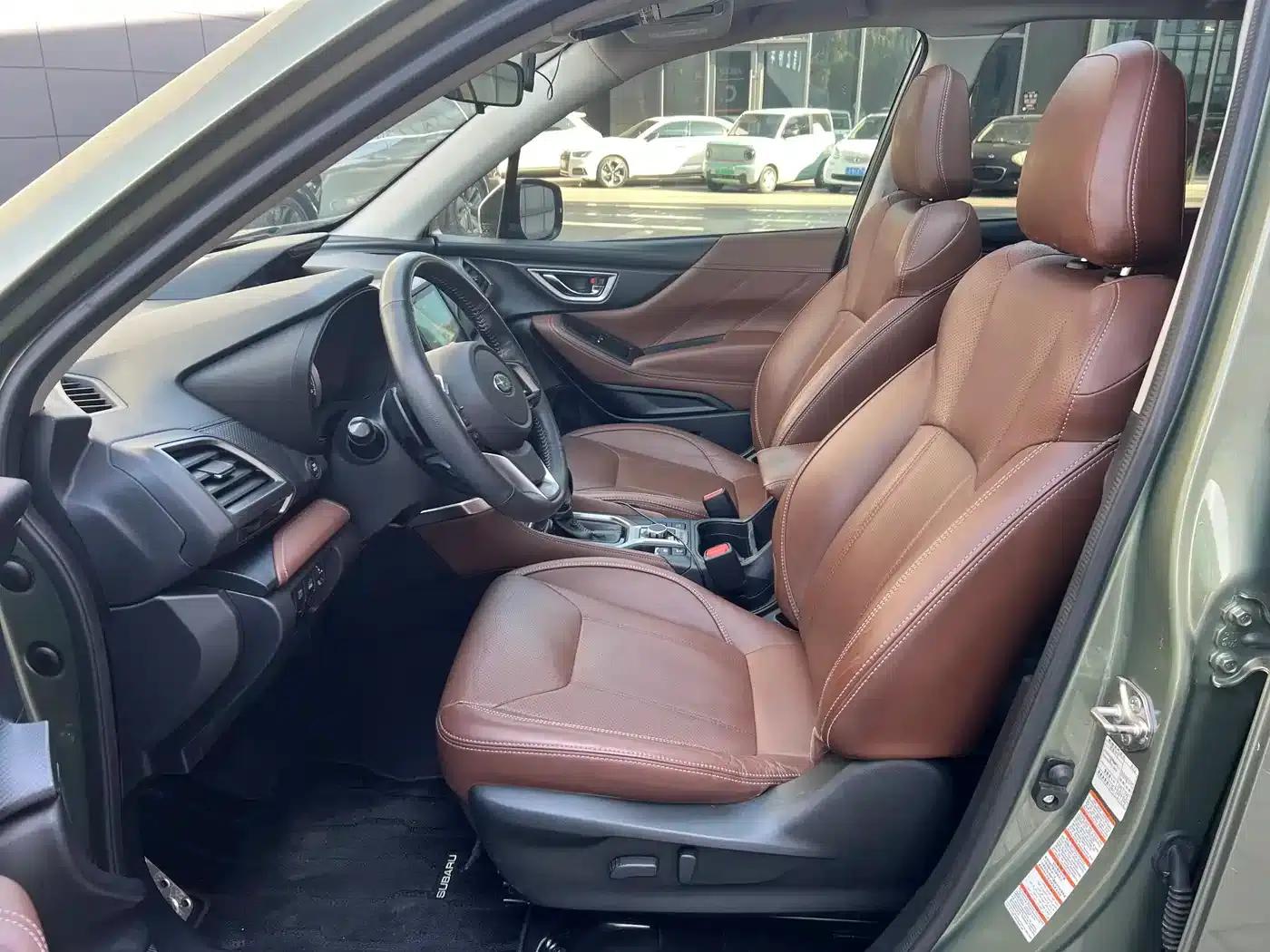 Forester 2019 2.0i Smart Power Flagship Edition EyeSight — миниатюра 4