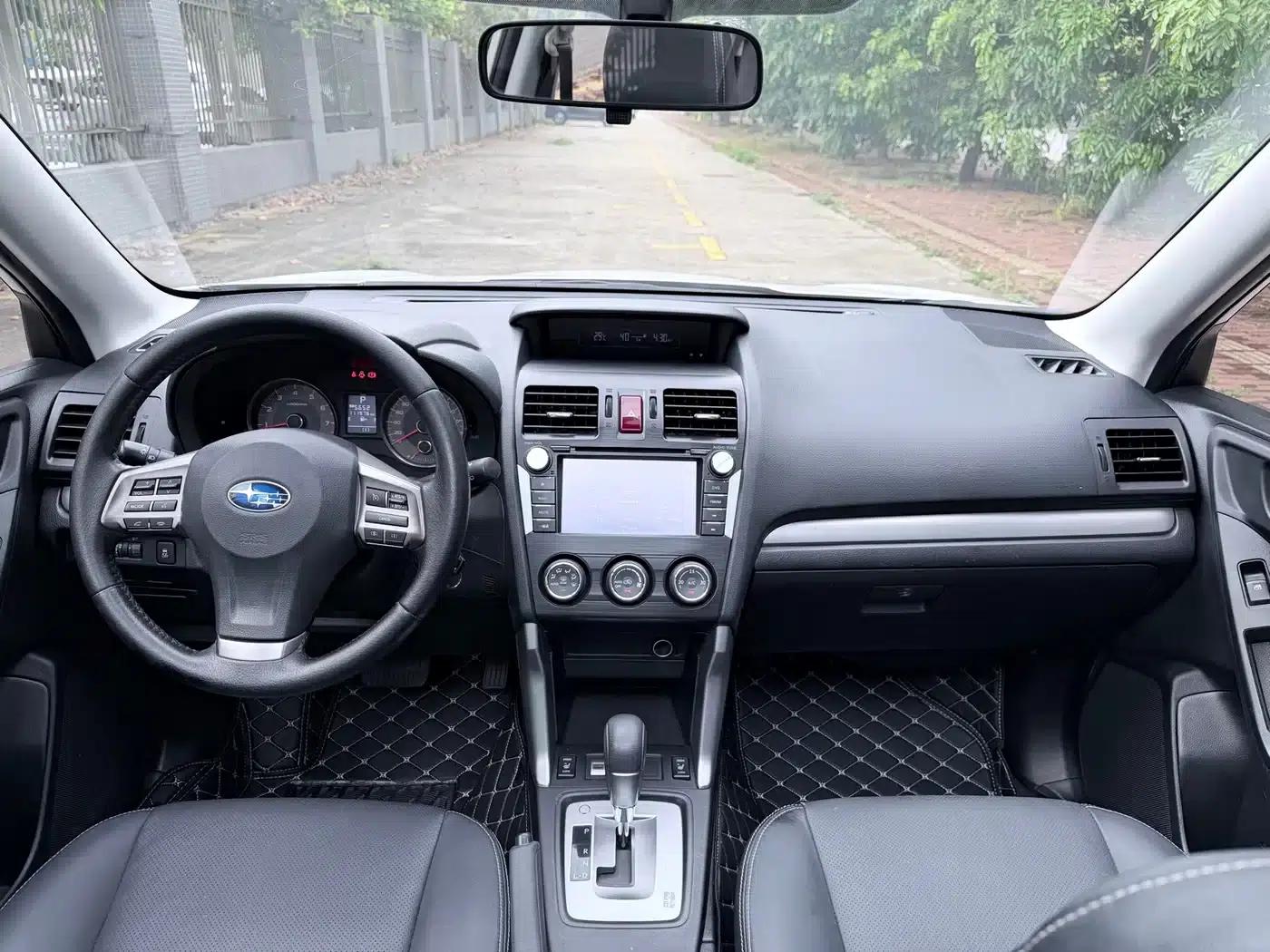 Forester 2014 2.5i Automatic Elite Edition — миниатюра 11