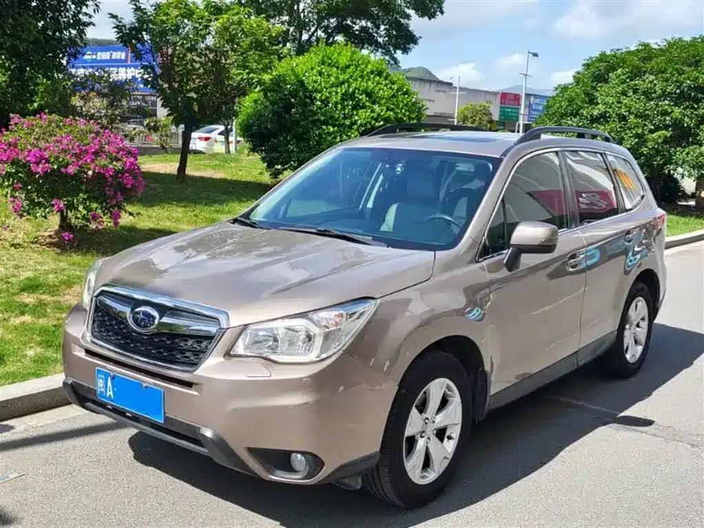 Forester 2013 2.5i Automatic Luxury Navigation Edition — миниатюра 1