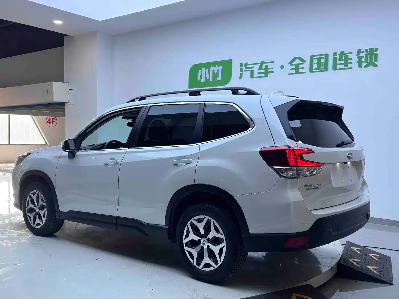 Forester 2022 2.0i AWD Luxury Edition EyeSight — миниатюра 3