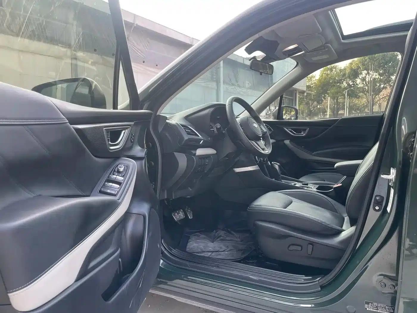Forester 2022 2.0i AWD Luxury Edition EyeSight — миниатюра 15