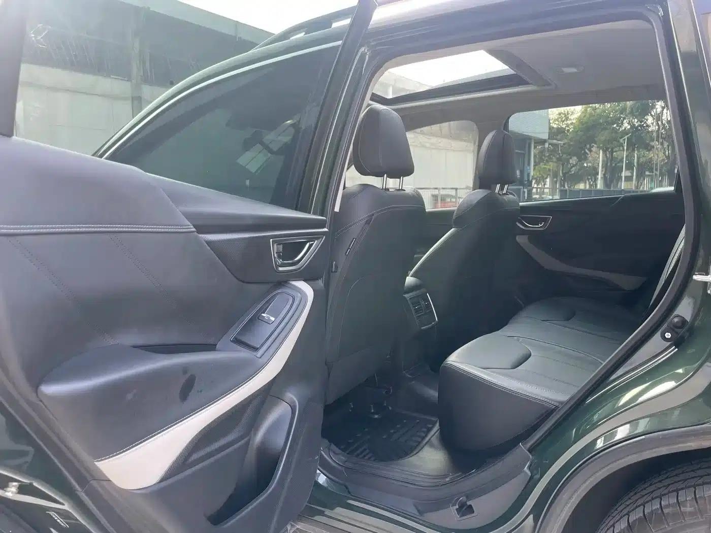 Forester 2022 2.0i AWD Luxury Edition EyeSight — миниатюра 23