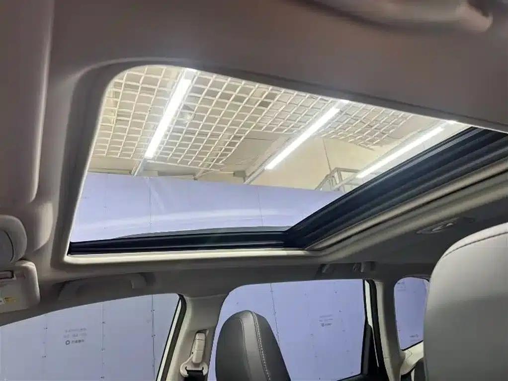 Forester 2022 2.0i AWD Luxury Edition EyeSight — миниатюра 11