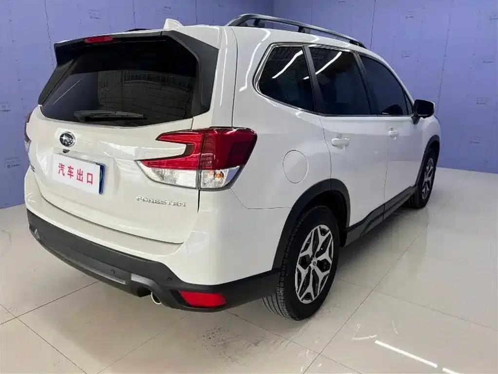 Forester 2022 2.0i AWD Luxury Edition EyeSight — миниатюра 4