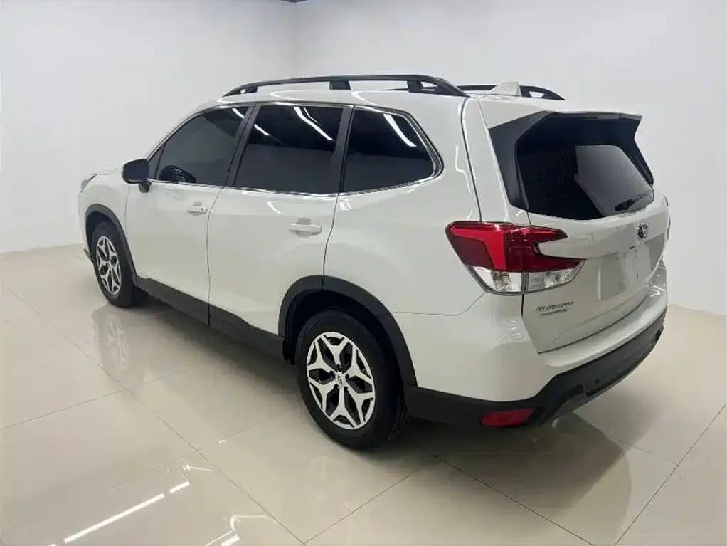 Forester 2022 2.0i AWD Luxury Edition EyeSight — миниатюра 6