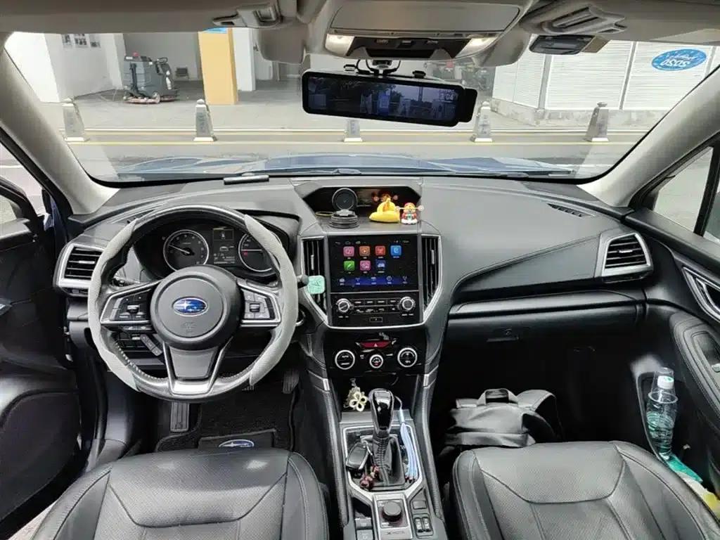 Forester 2019 2.0i Luxury Edition EyeSight — миниатюра 6