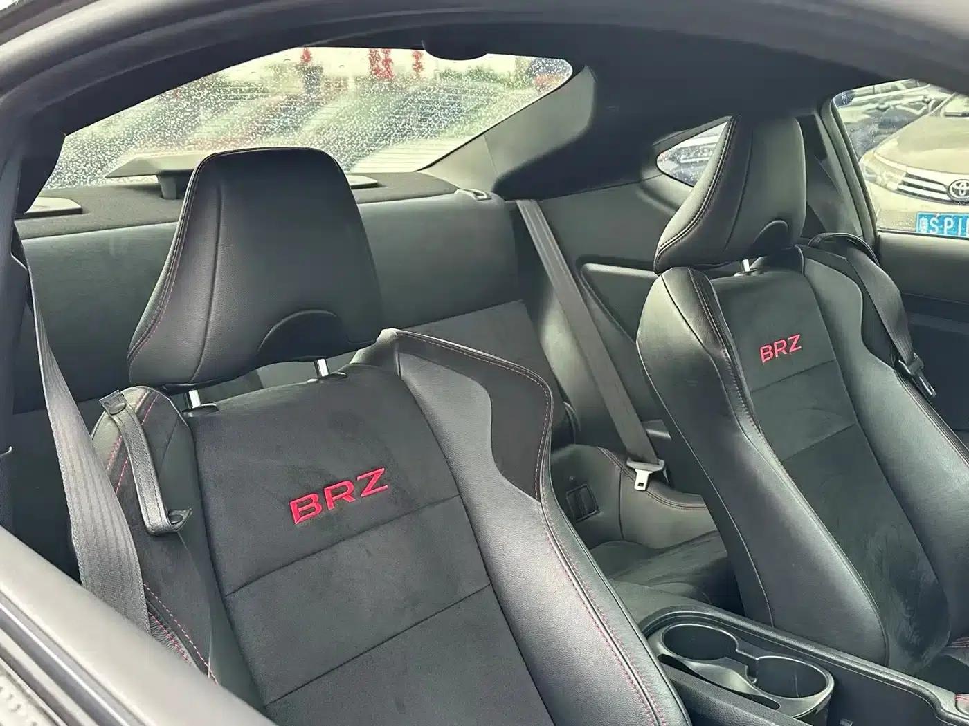 Subaru BRZ 2017 2.0i Automatic Type-S — миниатюра 5