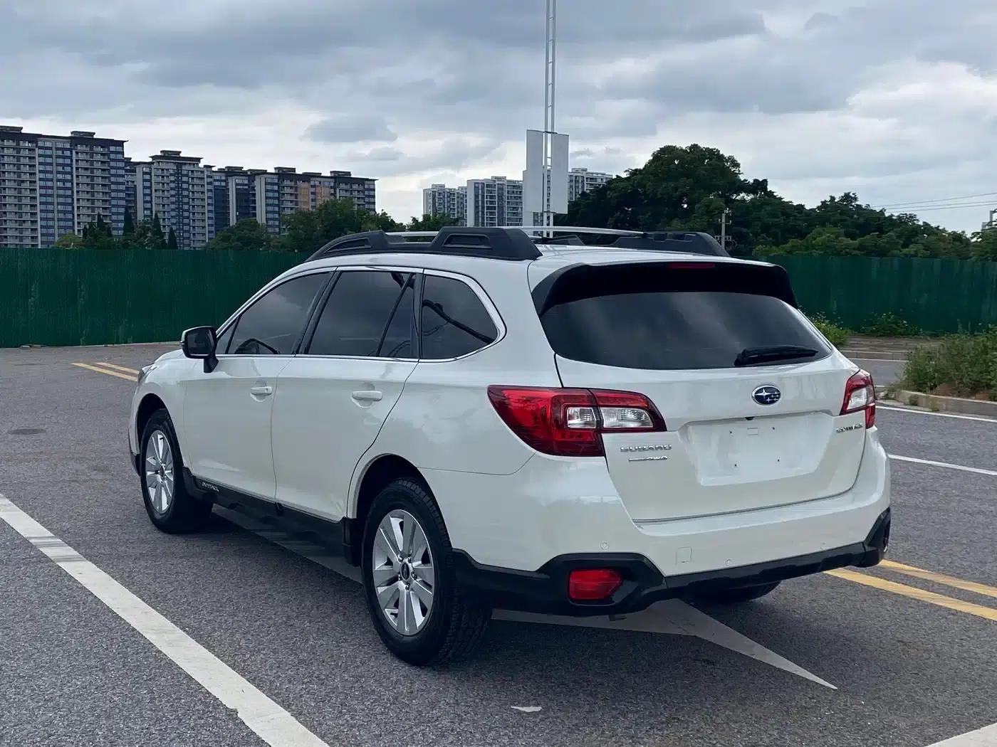 Outback 2017 2.5i Luxury Navigation Edition EyeSight — миниатюра 9