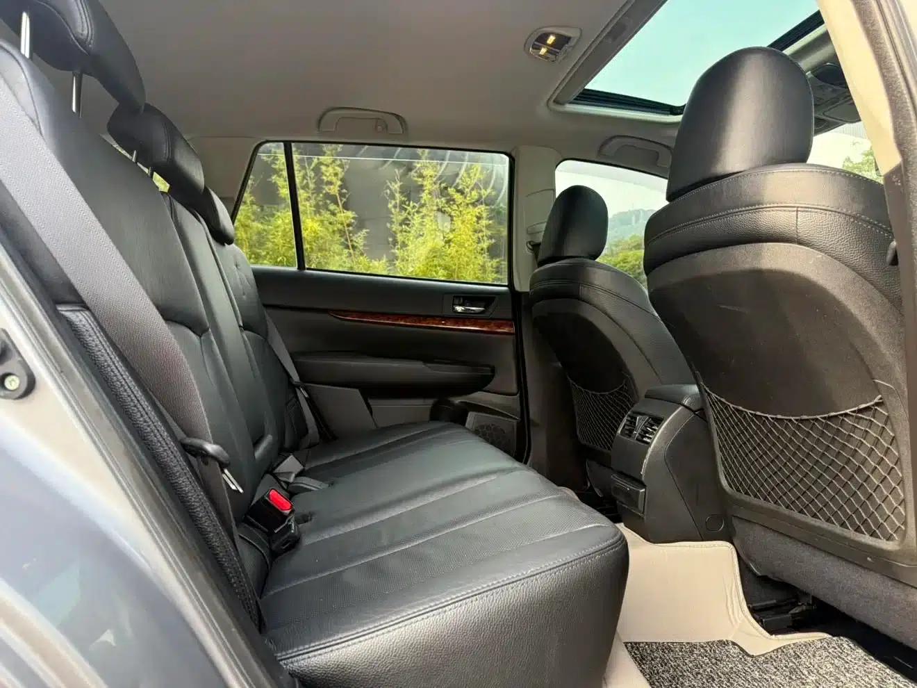 Outback 2011 2.5i Luxury Edition — миниатюра 18