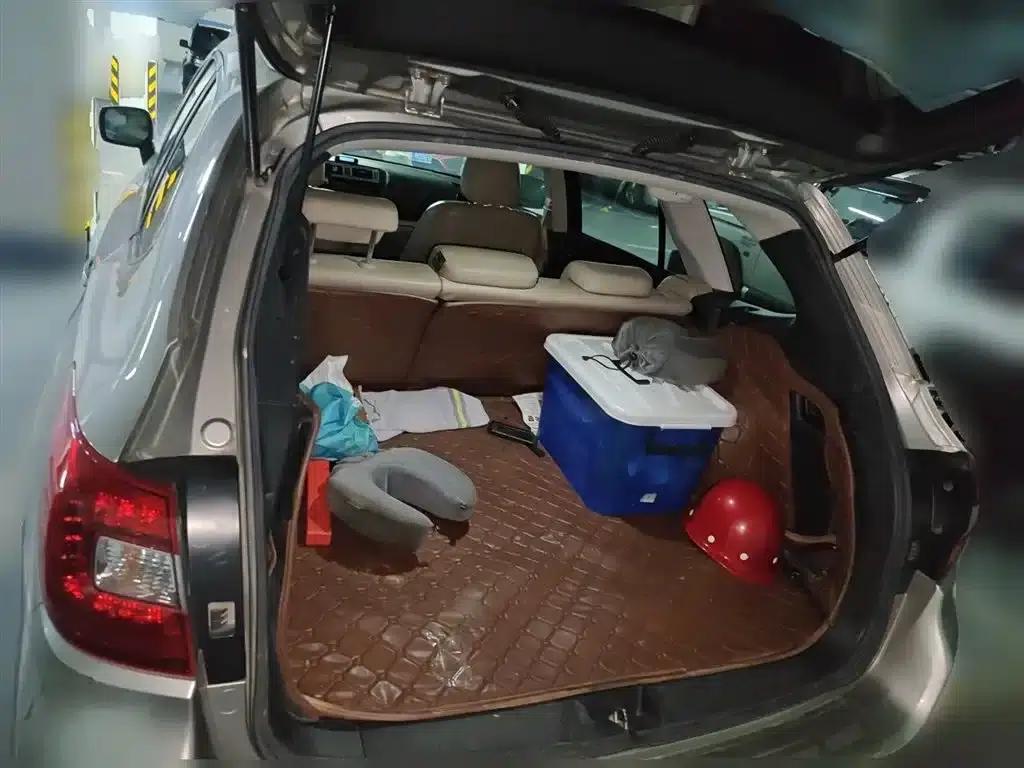 Outback 2015 2.5i Luxury Navigation Edition — миниатюра 10