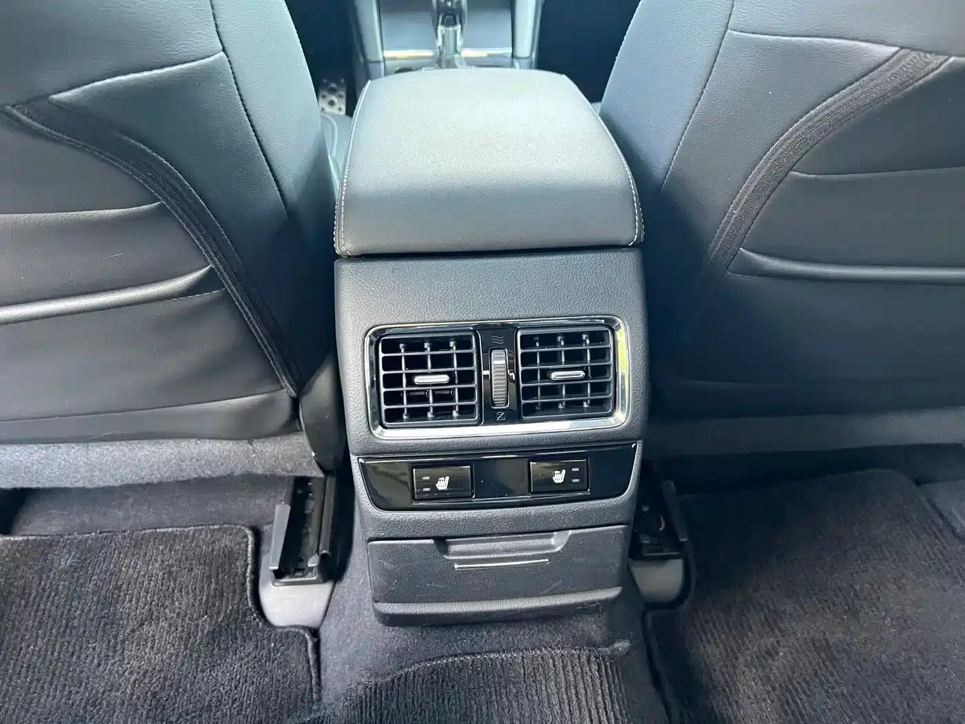 Legacy 2017 2.5i AWD Glory Edition EyeSight — миниатюра 13