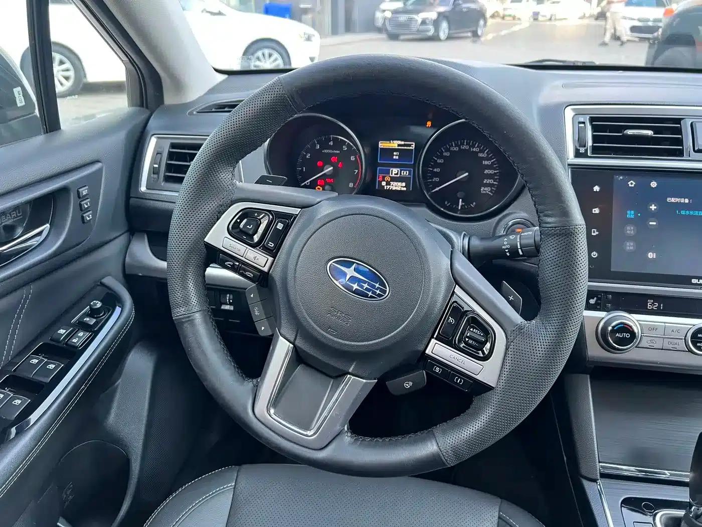 Legacy 2017 2.5i AWD Glory Edition EyeSight — миниатюра 14