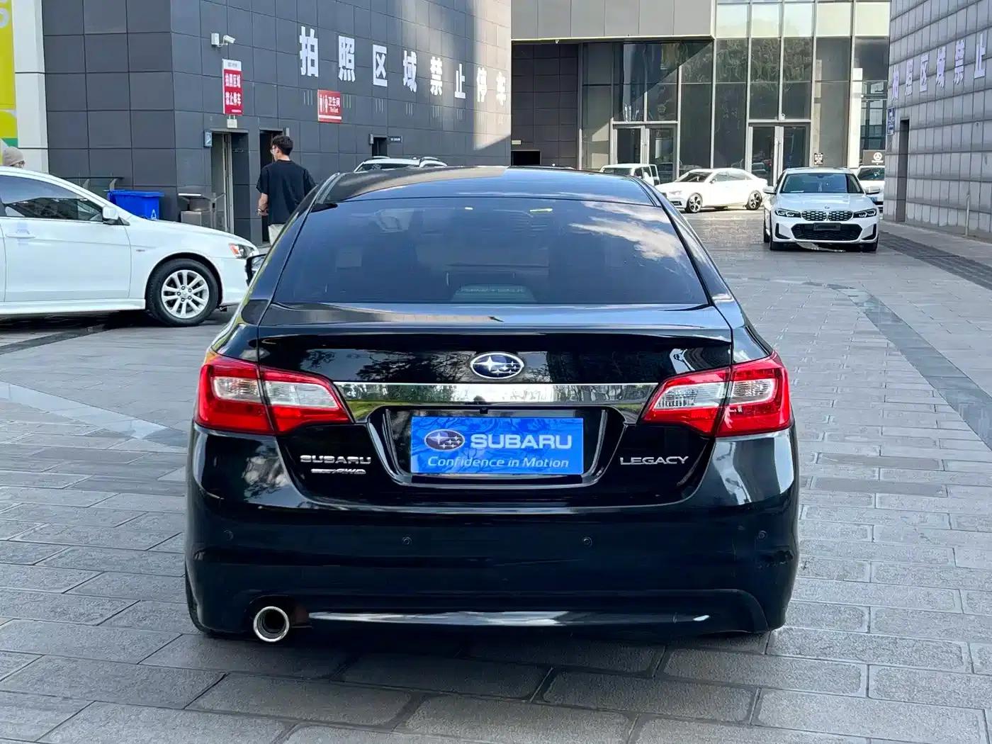 Legacy 2017 2.5i AWD Glory Edition EyeSight — миниатюра 9