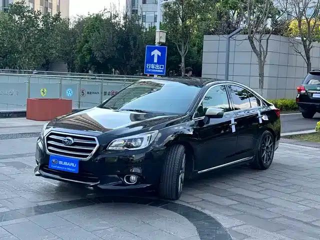 Legacy 2017 2.5i AWD Glory Edition EyeSight