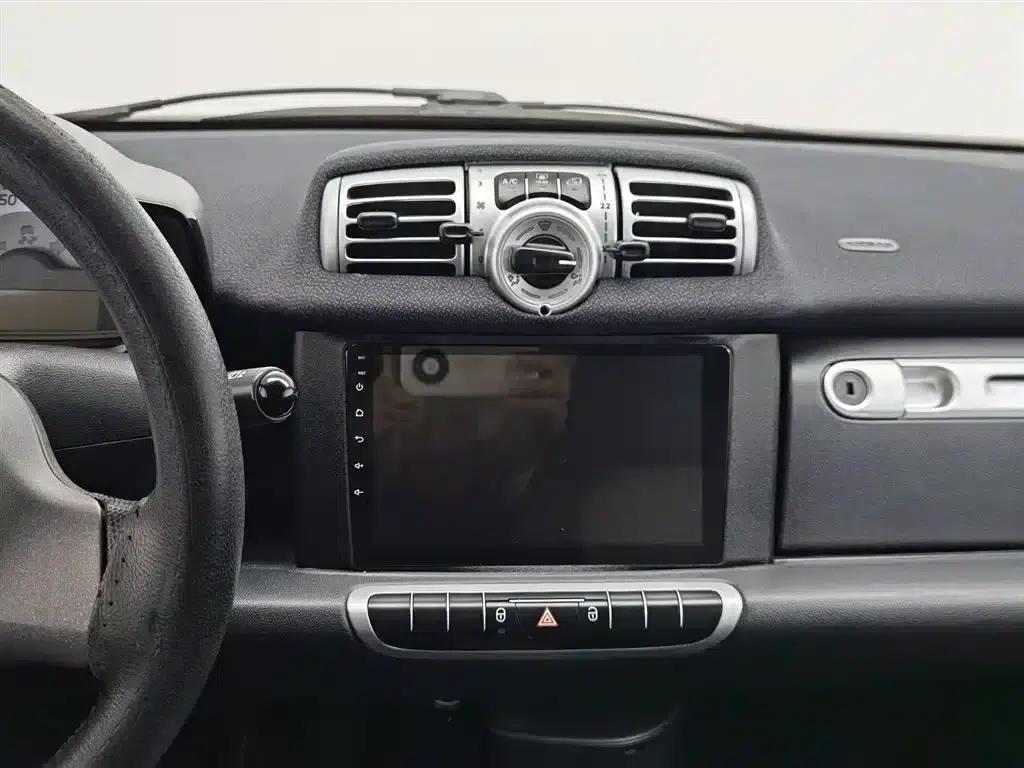 2012 Smart Fortwo 1.0 MHD Hardtop Standard Edition — миниатюра 12