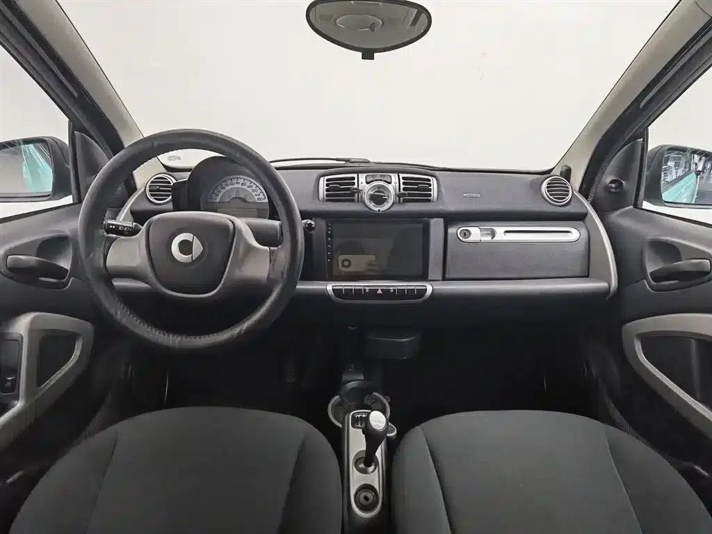 2012 Smart Fortwo 1.0 MHD Hardtop Standard Edition — миниатюра 5