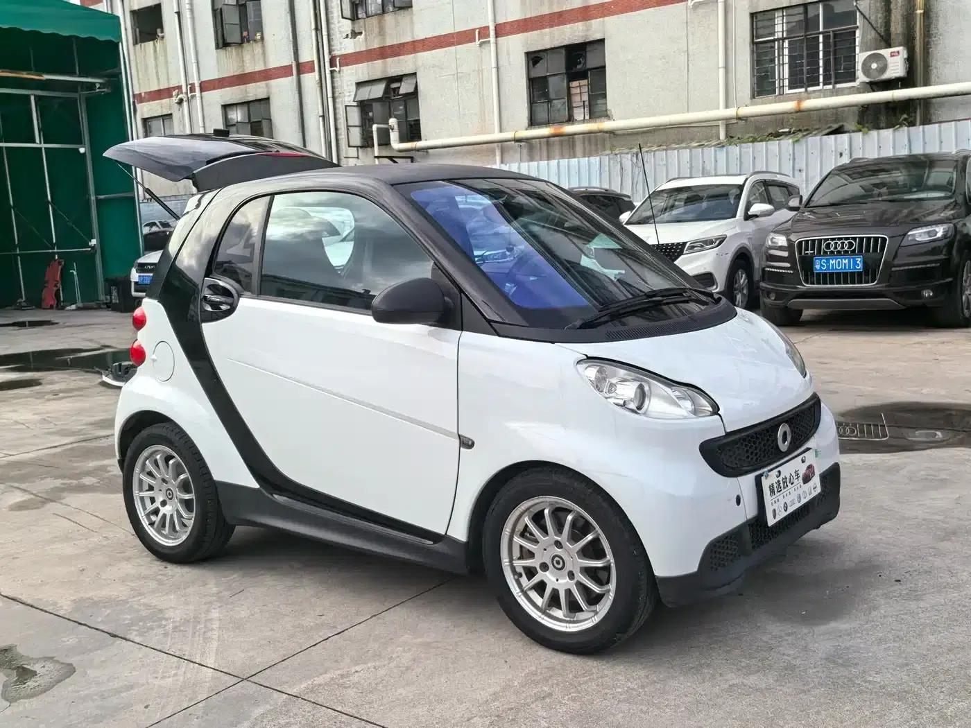 2012 Smart Fortwo 1.0 MHD Hardtop Standard Edition — миниатюра 3