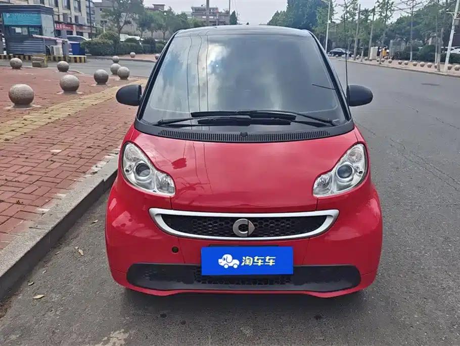 2012 Smart Fortwo 1.0 MHD Hardtop Comfort Edition — миниатюра 2