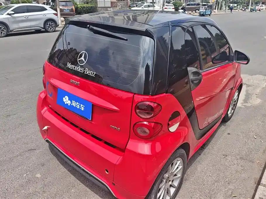 2012 Smart Fortwo 1.0 MHD Hardtop Comfort Edition — миниатюра 3