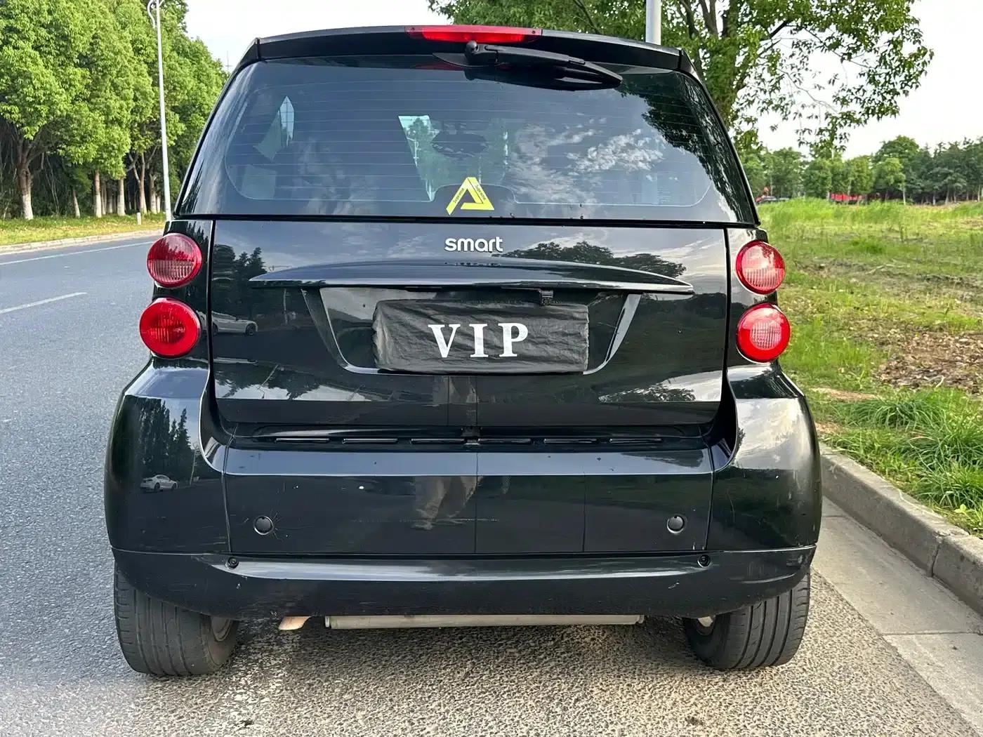2011 Smart Fortwo 1.0T Hardtop Passion Edition — миниатюра 6