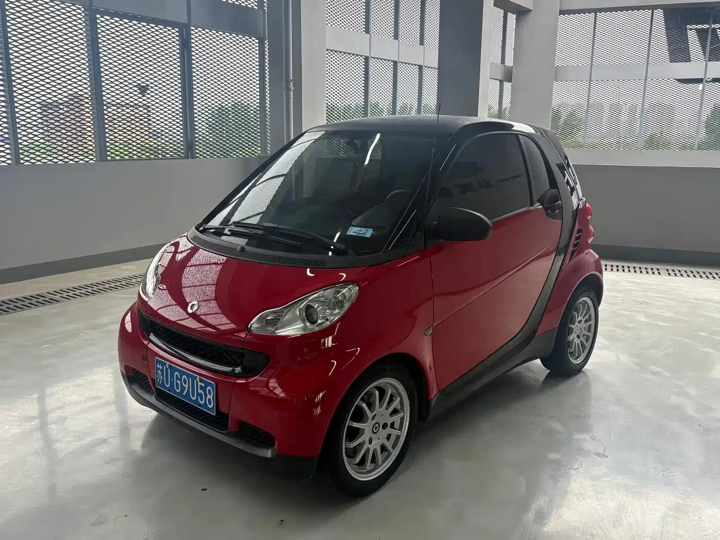 2011 Smart Fortwo 1.0 MHD Hardtop Standard Edition — миниатюра 1