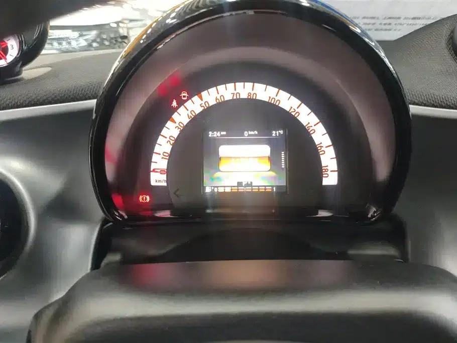 Smart Forfour 2016 0.9T 66kW Special Edition — миниатюра 14