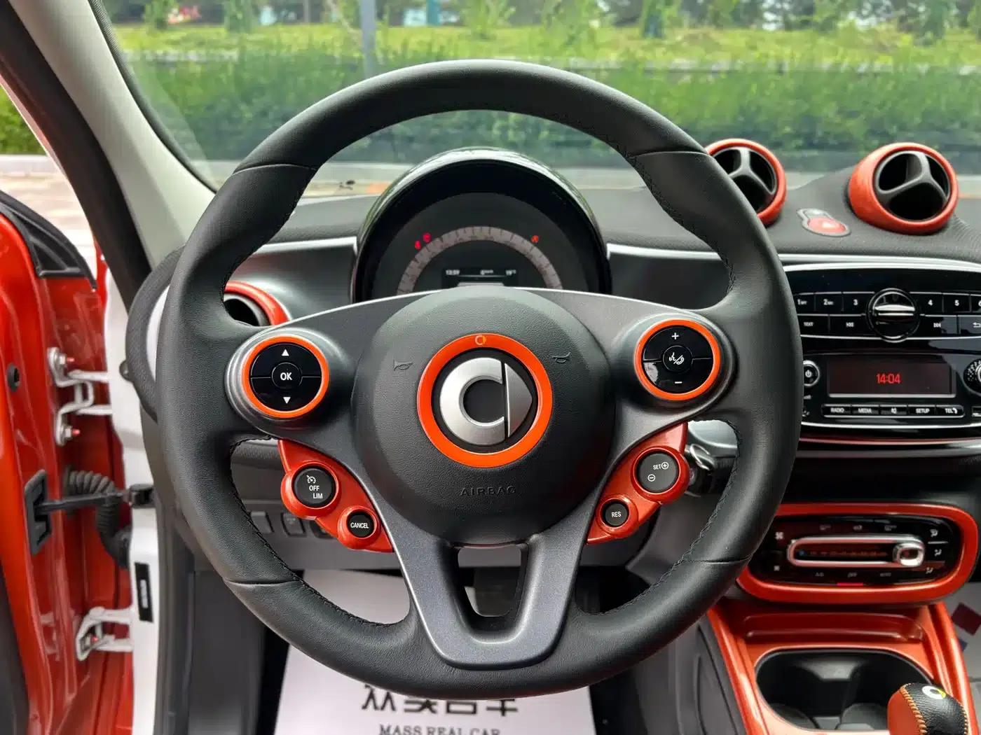 2018 Smart Forfour 1.0L 52kW Passion Edition — миниатюра 12