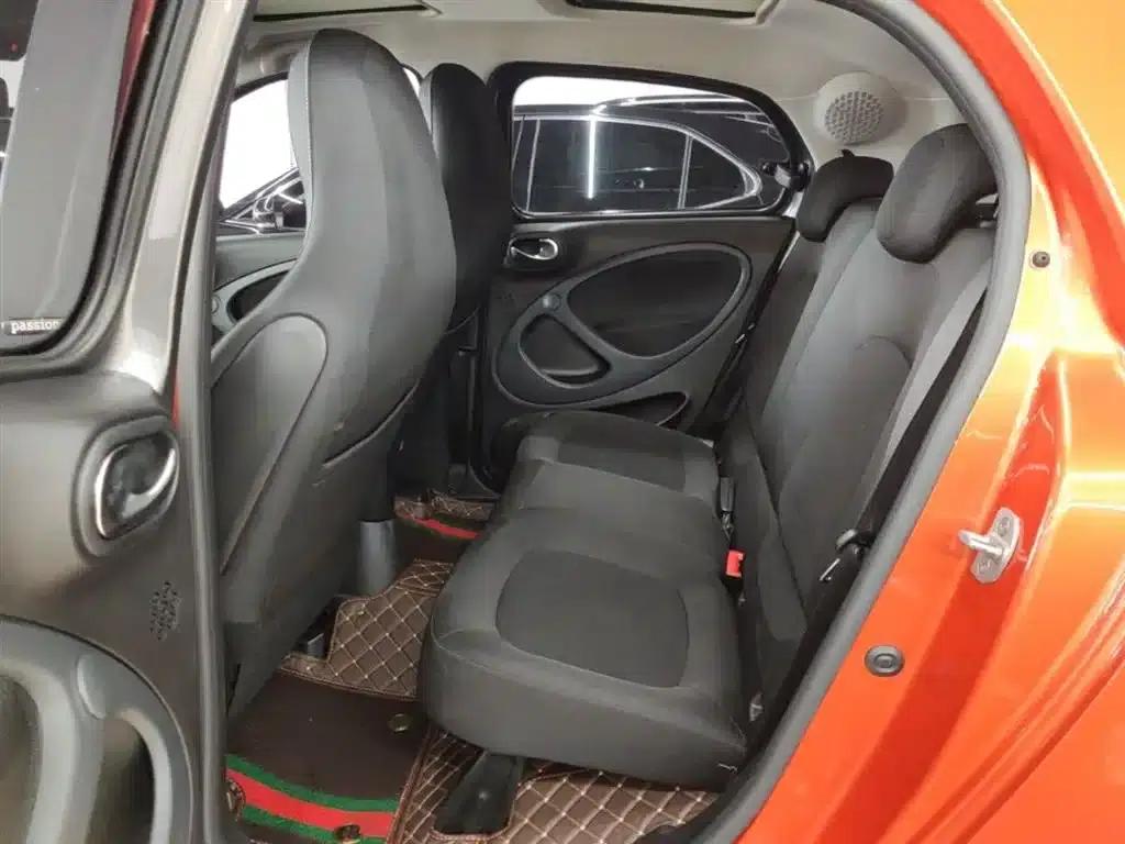 2018 Smart Forfour 1.0L 52kW Passion Edition — миниатюра 16
