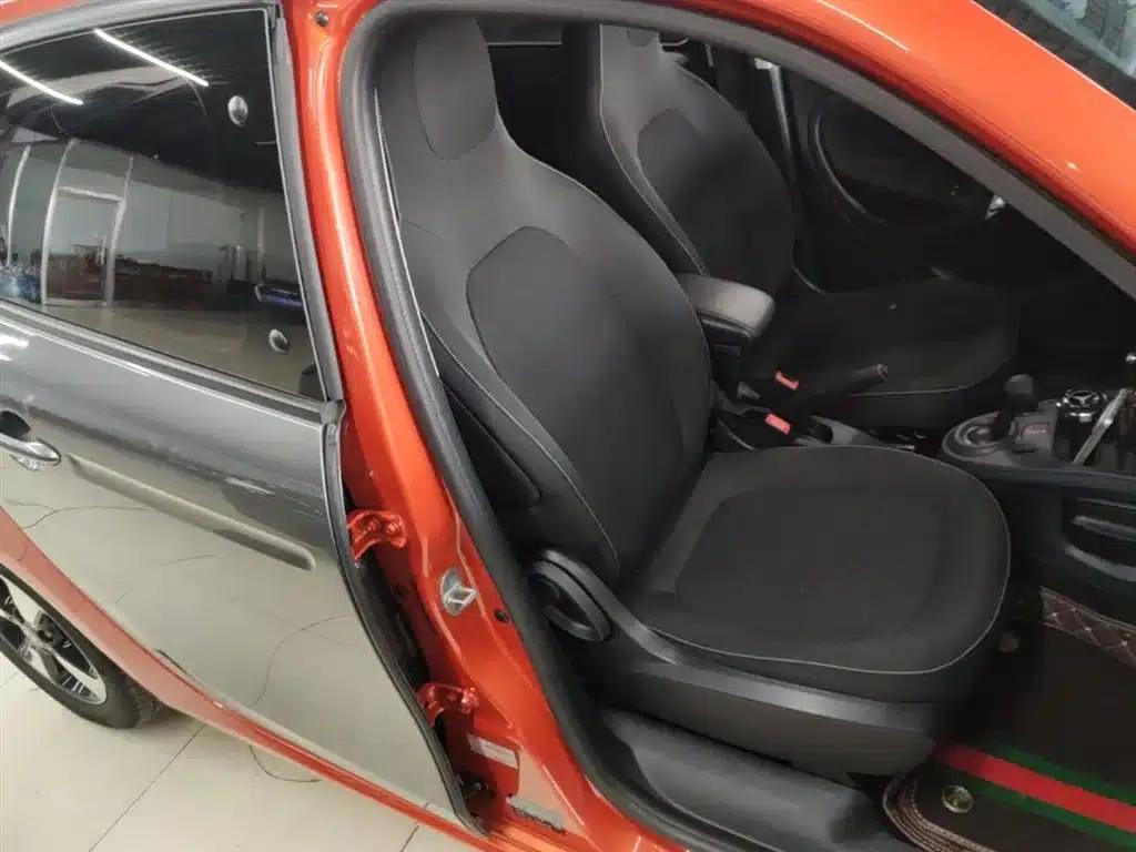 2018 Smart Forfour 1.0L 52kW Passion Edition — миниатюра 24