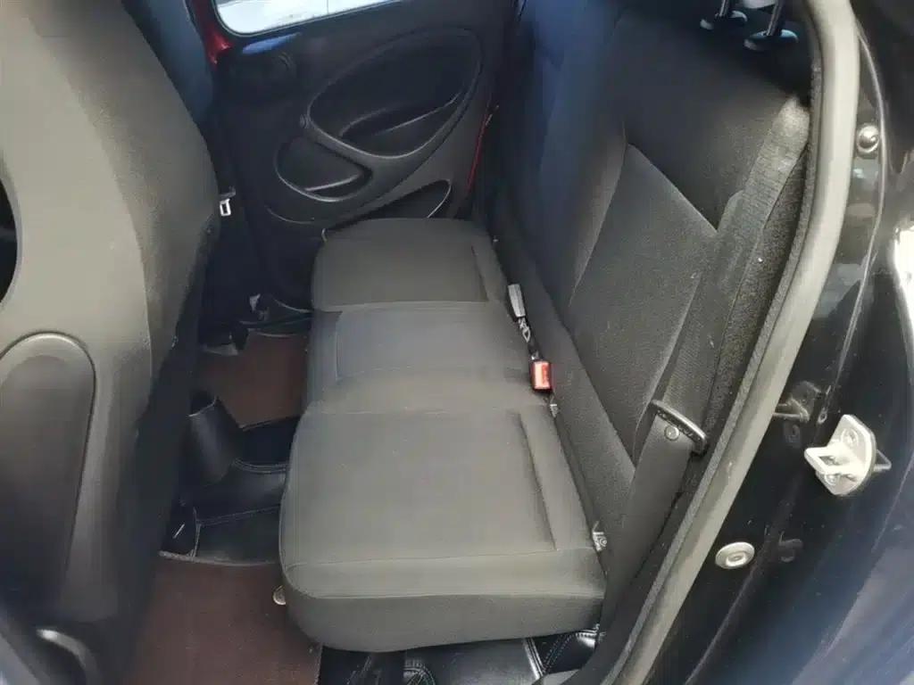 2016 Smart Forfour 1.0L 52kW Dynamic Edition — миниатюра 17