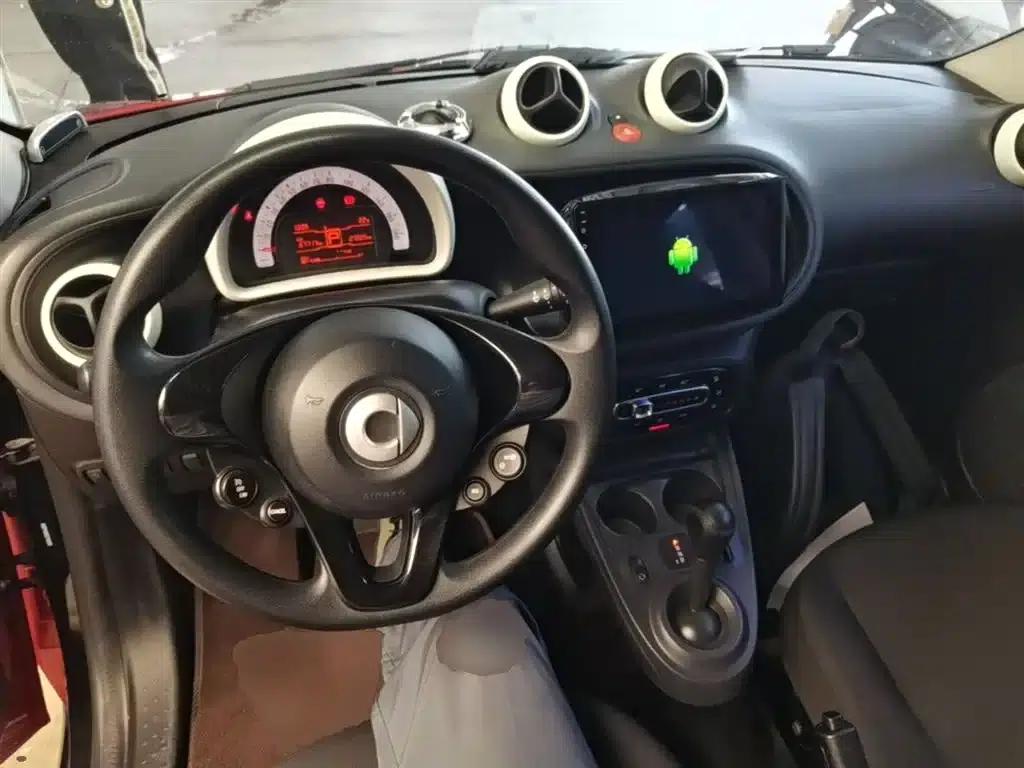 2016 Smart Forfour 1.0L 52kW Dynamic Edition — миниатюра 10