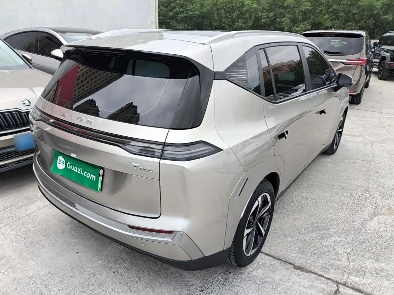 AION Y 2023 Plus 510 Smart Edition — миниатюра 6