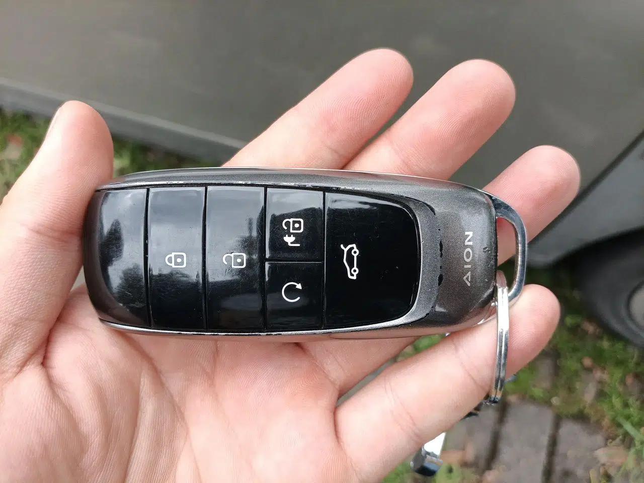 AION Y 2023 Plus 510 Smart Edition — миниатюра 9