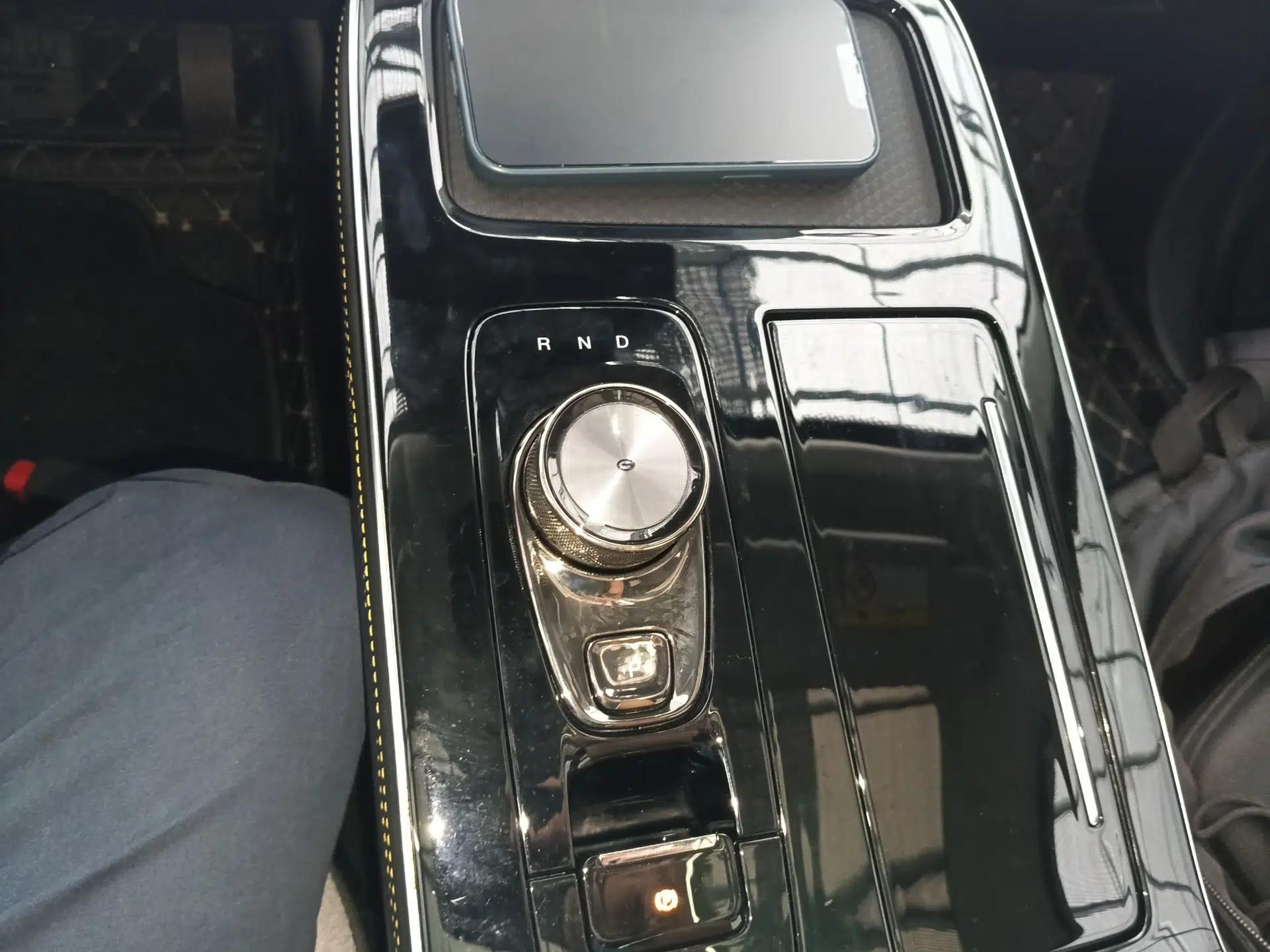 AION V 2021 Plus 70 Smart Edition Lithium Iron Phosphate — миниатюра 16
