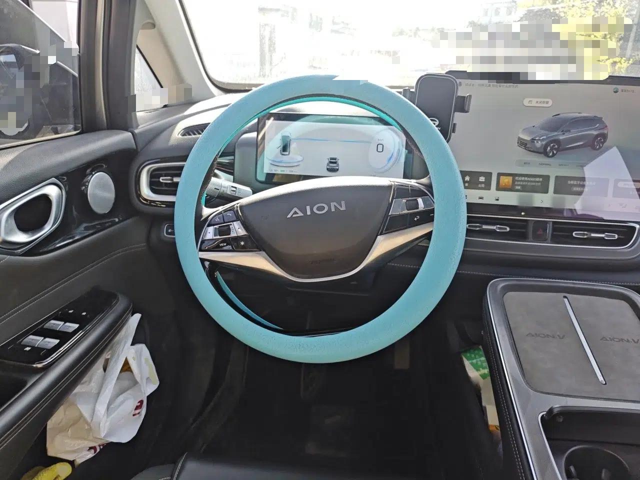 AION V 2024 Plus 70 Star Edition Lithium Iron Phosphate — миниатюра 11