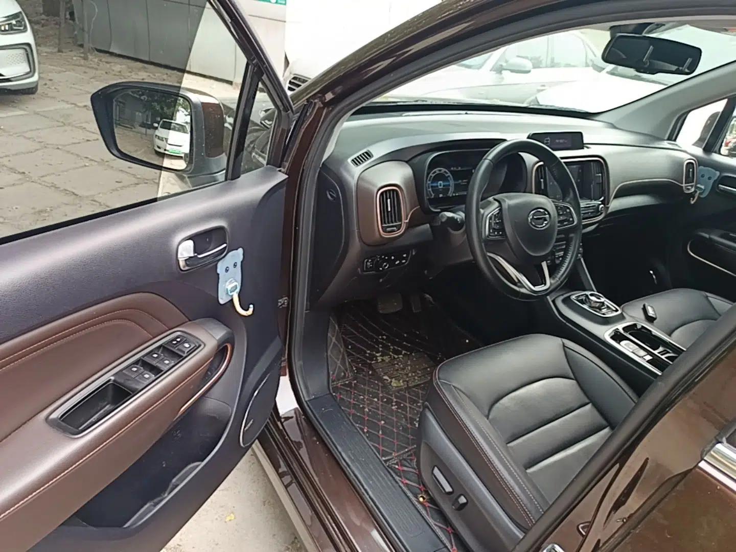 AION Trumpchi GE3 2018 530 Internet Premium Edition — миниатюра 18