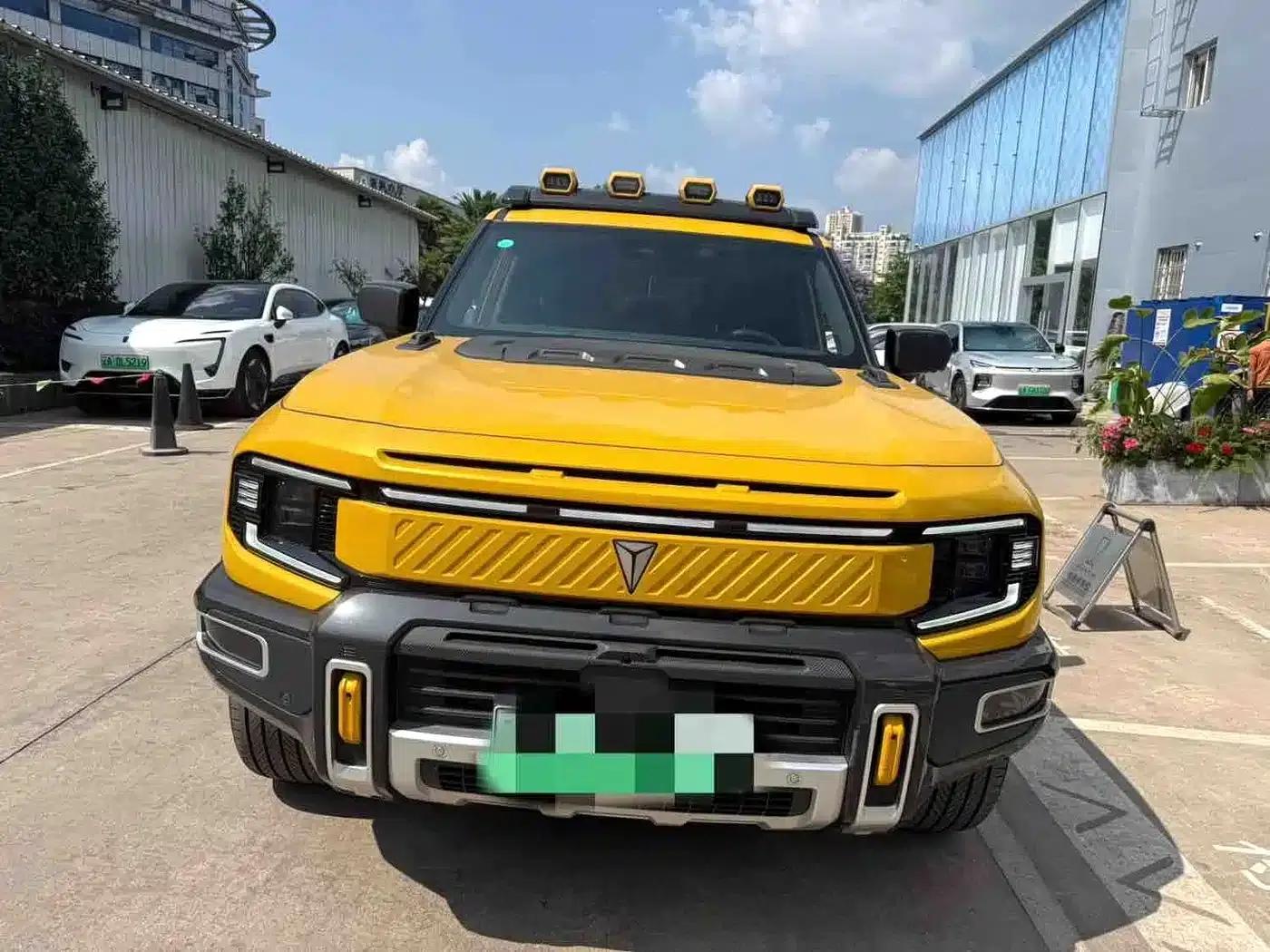 Deep Blue G318 2025 Worry-Free Crossing Edition 4WD Secret Realm Edition — миниатюра 2