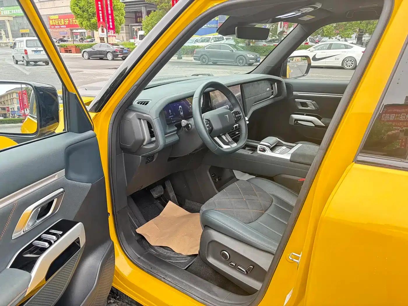 Deep Blue G318 2025 Worry-Free Crossing Edition 4WD Secret Realm Edition — миниатюра 7