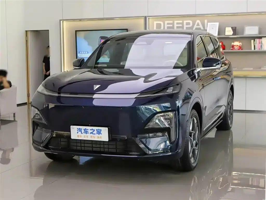 Deep Blue S09 2025 Model, Rear-Wheel Drive Ultra+ — миниатюра 2
