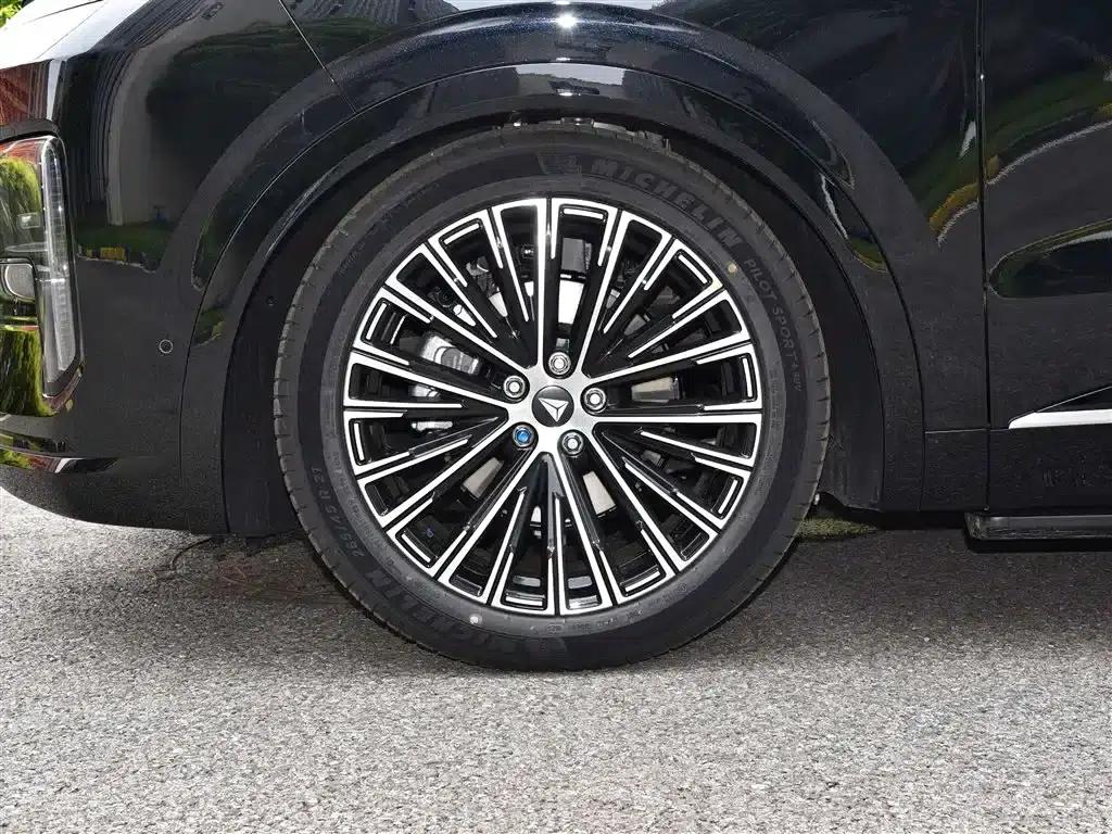 Deep Blue S09 2025 Model, Rear-Wheel Drive Ultra+ — миниатюра 11