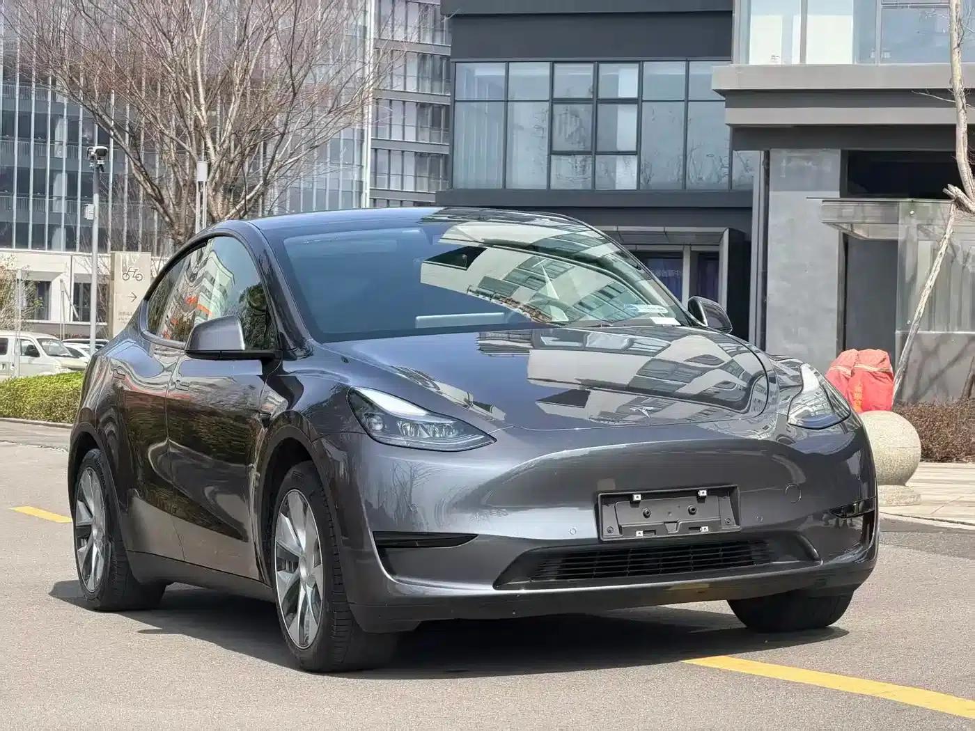 Model Y 2022 Facelift Rear-Wheel Drive Version — миниатюра 3