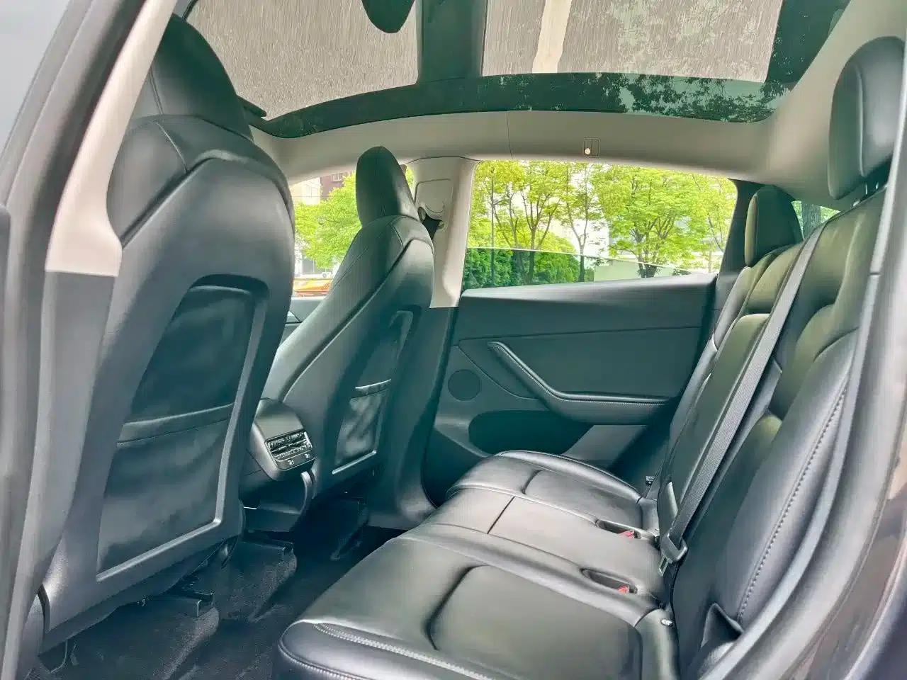 Model Y 2024 Rear-Wheel Drive — миниатюра 5