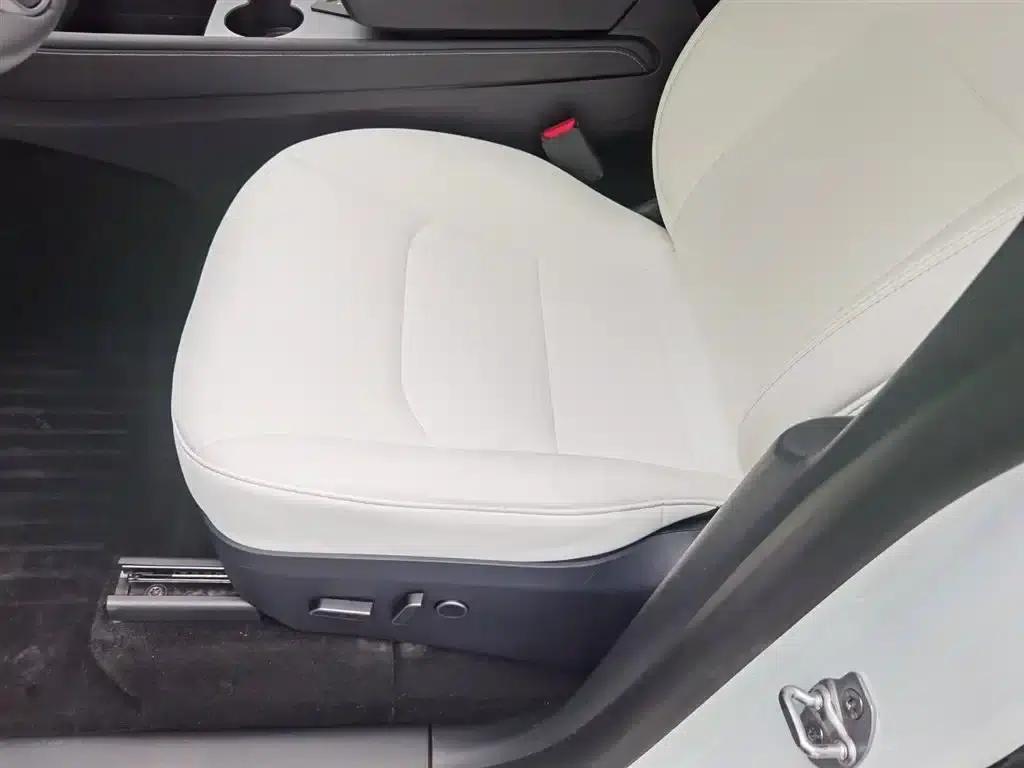 Model Y 2023 Rear-Wheel Drive — миниатюра 20