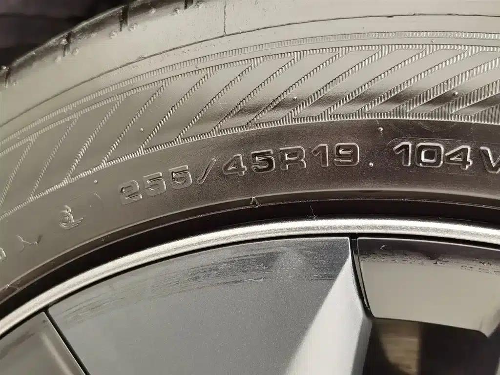 Model Y 2023 Rear-Wheel Drive — миниатюра 24