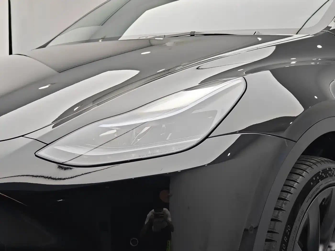 Model Y 2022 Long Range All-Wheel Drive — миниатюра 13